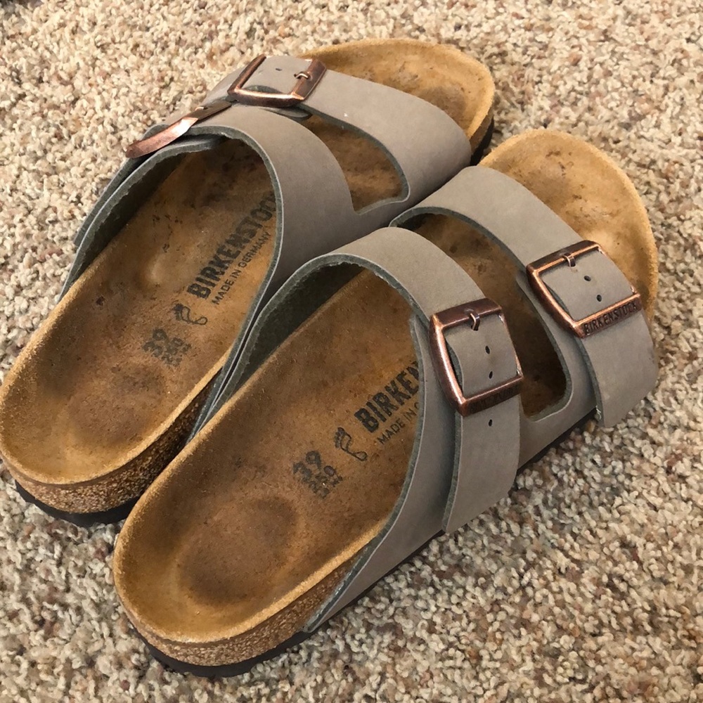 Birkenstock sandals in EUC!